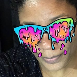 Meet your Posher, Ccandi